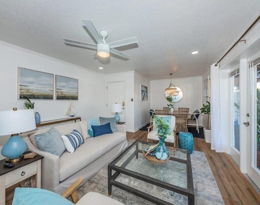 5175 Coquina Key Drive Se - Photo Thumbnail 3