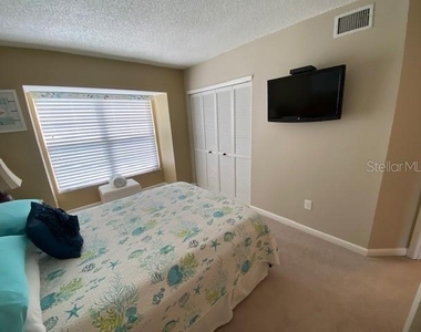 2595 Cyprus Drive - Photo Thumbnail 8