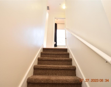 4409 W Gray Street - Photo Thumbnail 11