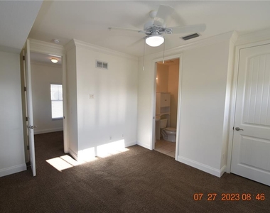 4409 W Gray Street - Photo Thumbnail 33