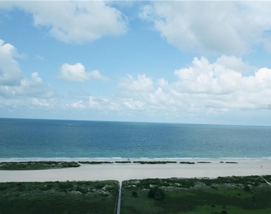 1230 Gulf Boulevard - Photo Thumbnail 1