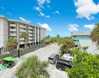 2700 Gulf Boulevard - Photo Thumbnail 17