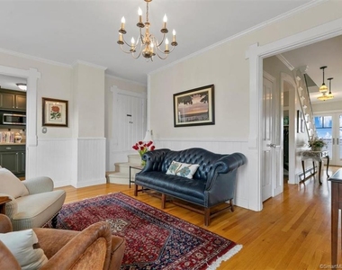 17 Marshall Avenue - Photo Thumbnail 6