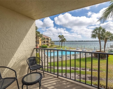 7520 Sunshine Skyway Lane S - Photo Thumbnail 19