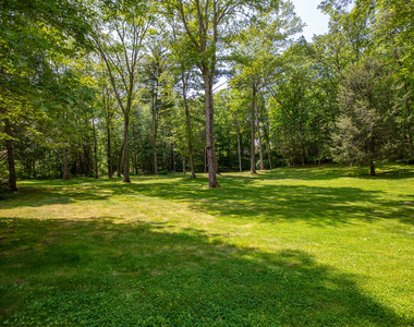 33 Sentry Hill Road - Photo Thumbnail 27