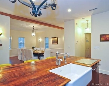 33 Sentry Hill Road - Photo Thumbnail 17