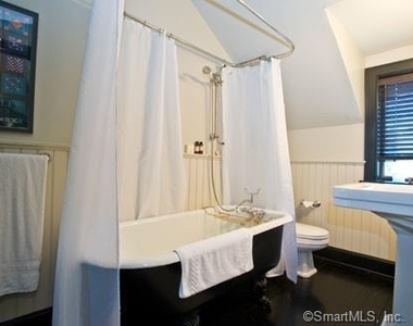 17 Kirby Road - Photo Thumbnail 13