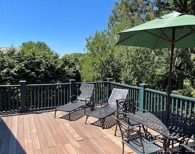 17 Kirby Road - Photo Thumbnail 5