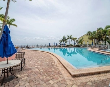 4715 Coquina Key Drive Se - Photo Thumbnail 24