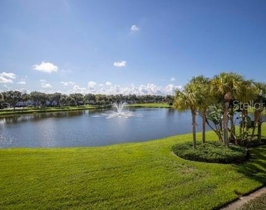 4715 Coquina Key Drive Se - Photo Thumbnail 45