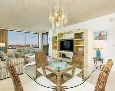 6365 Bahia Del Mar Boulevard - Photo Thumbnail 17