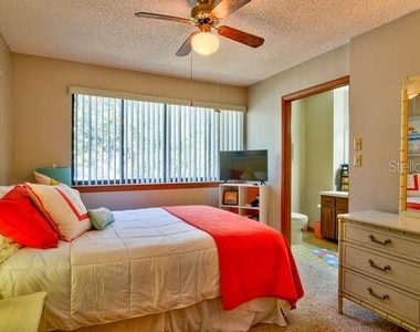 2700 Gulf Boulevard - Photo Thumbnail 10