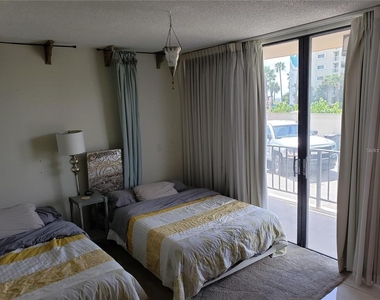 5396 Gulf Boulevard - Photo Thumbnail 23