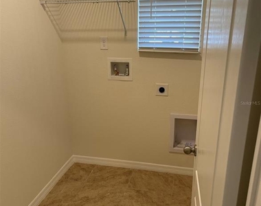 1025 Fig Street - Photo Thumbnail 16