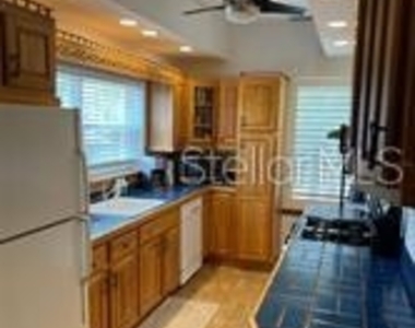 15572 Gulf Boulevard - Photo Thumbnail 14