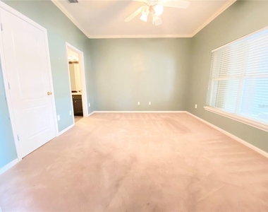 4956 Waterside Pointe Circle - Photo Thumbnail 26