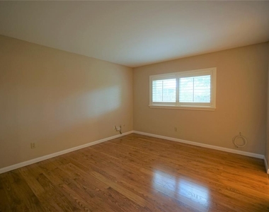 3306 Lacewood Road - Photo Thumbnail 19