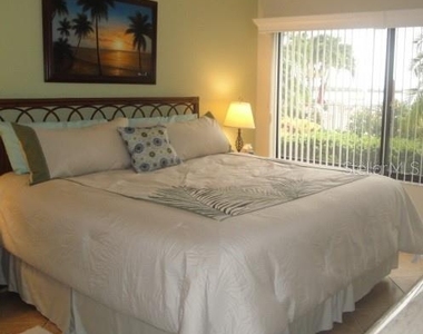 6365 Bahia Del Mar Boulevard - Photo Thumbnail 9