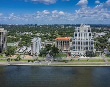 2109 Bayshore Boulevard - Photo Thumbnail 26