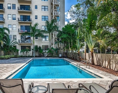 2109 Bayshore Boulevard - Photo Thumbnail 19