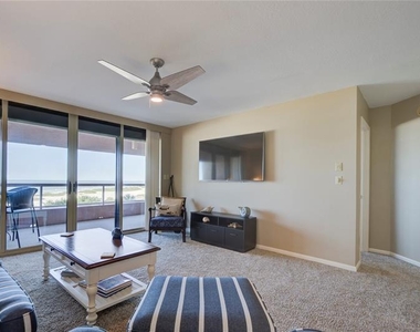 1310 Gulf Boulevard - Photo Thumbnail 8