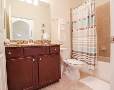 16706 Vardon Terrace - Photo Thumbnail 30