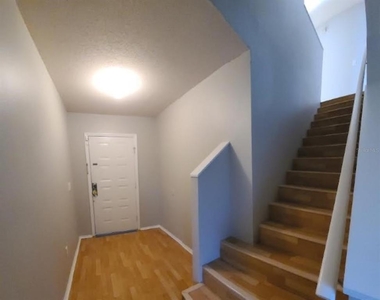 1501 Rincon Drive - Photo Thumbnail 4