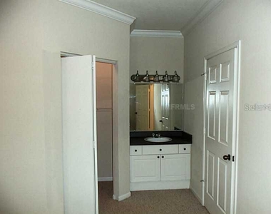 2107 Portofino Place - Photo Thumbnail 15