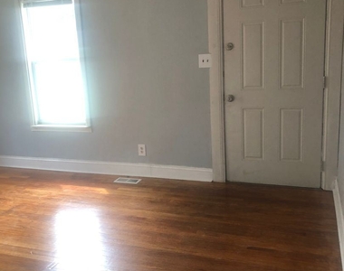 2643 Dixdale Ave - Photo Thumbnail 8