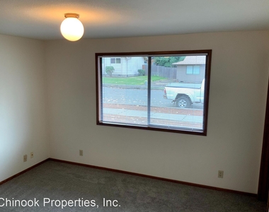 2297 Ironwood Street - Photo Thumbnail 13