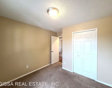 3154 Cortina Drive - Photo Thumbnail 25