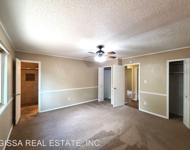 3154 Cortina Drive - Photo Thumbnail 21