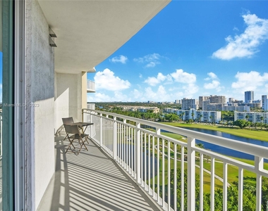 1755 E Hallandale Beach Blvd - Photo Thumbnail 3