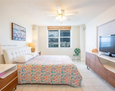 3725 S Ocean Dr - Photo Thumbnail 22