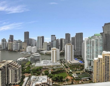 808 Brickell Key Dr - Photo Thumbnail 39