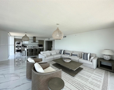 330 Sunny Isles Blvd - Photo Thumbnail 25