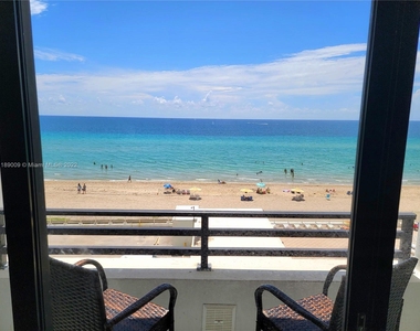 3505 S Ocean Dr - Photo Thumbnail 15