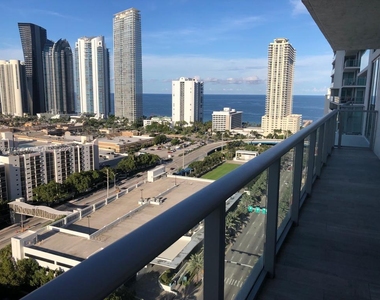 330 Sunny Isles Blvd - Photo Thumbnail 21