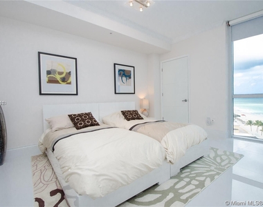 18201 Collins Ave - Photo Thumbnail 10