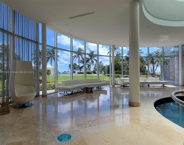 5151 Collins Ave - Photo Thumbnail 13