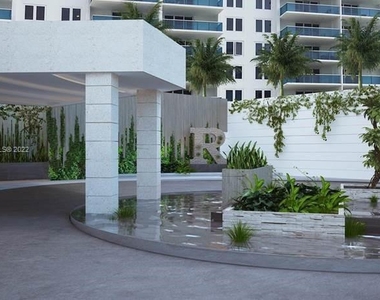 2301 Collins Ave - Photo Thumbnail 31