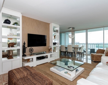 16500 Collins Ave - Photo Thumbnail 7