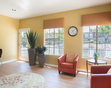 2851 Bedford Lane - Photo Thumbnail 9