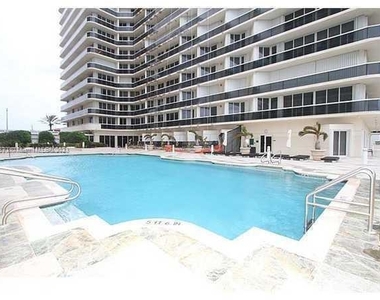 9595 Collins Ave - Photo Thumbnail 6