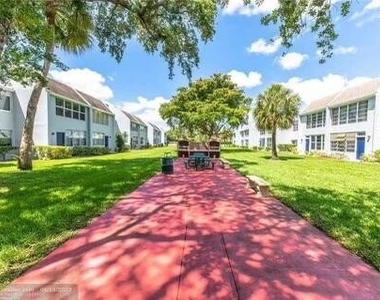 2940 Sw 22nd Avenue - Photo Thumbnail 0