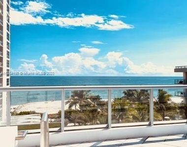 6801 Collins Ave - Photo Thumbnail 46