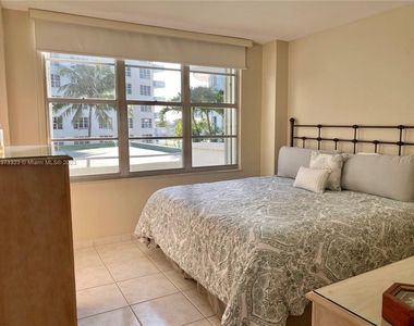 5151 Ne Collins Ave - Photo Thumbnail 15