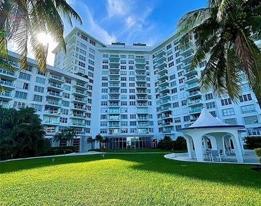 5151 Ne Collins Ave - Photo Thumbnail 23