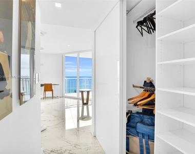 17375 Collins Ave - Photo Thumbnail 49