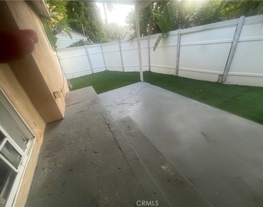 4469 Matilija Avenue - Photo Thumbnail 42